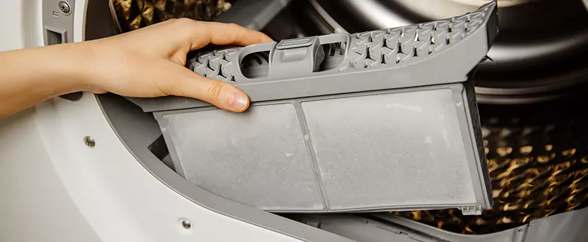 Signs Of A Clogged Dryer Lint Trap in Erie, Pennsylvania